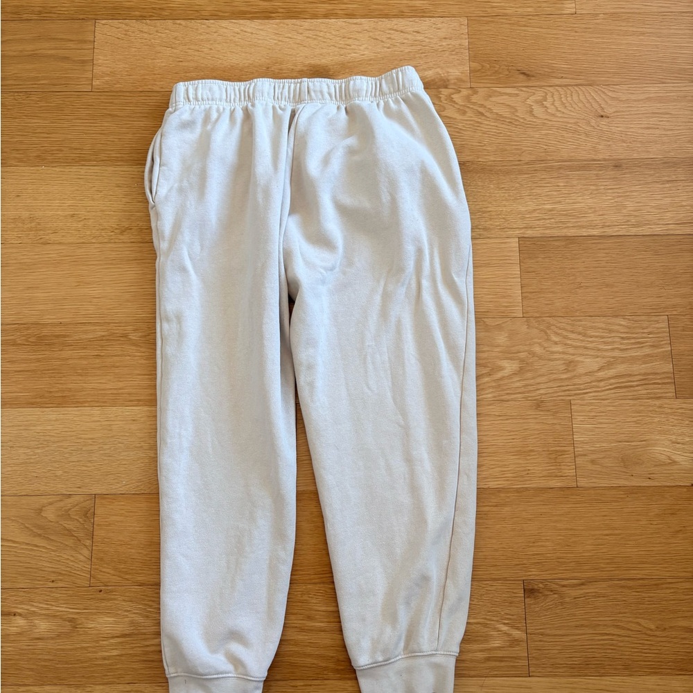 Nike Sportswear Essential  Joggers | Size L - Picture 5 of 7